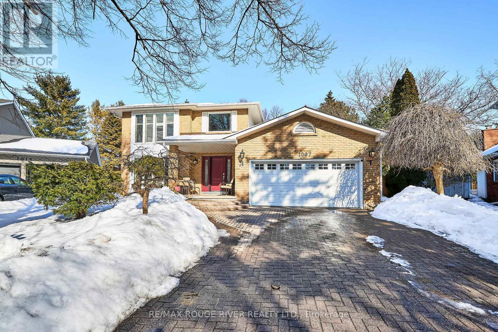 1007 TIFFANY CIRCLE, Oshawa, Ontario