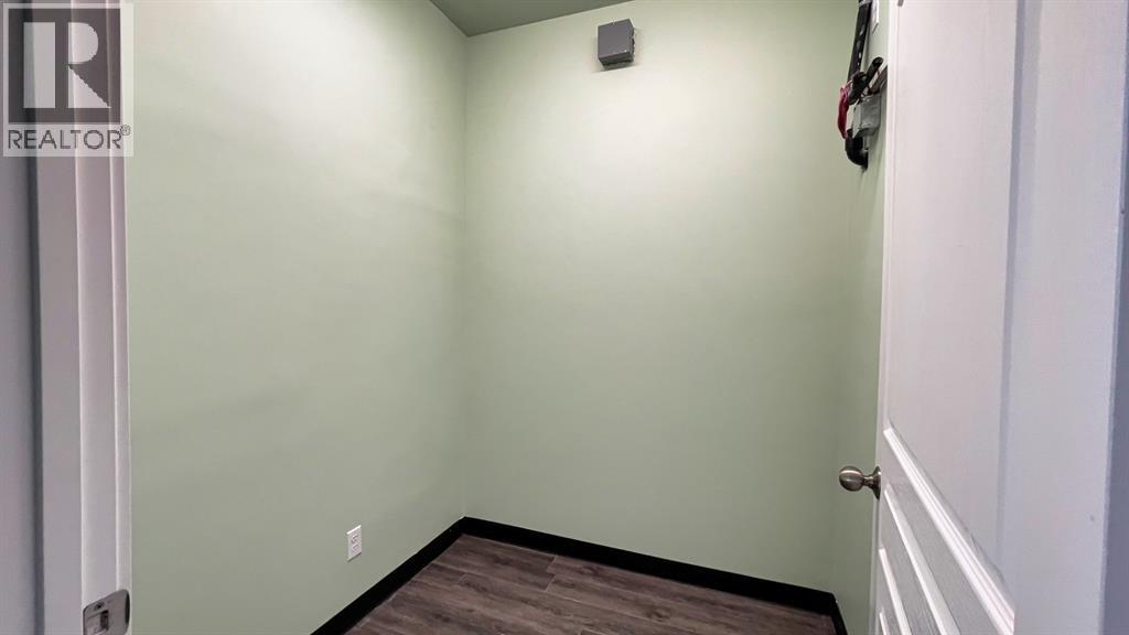 105, 251 Spruce Street, Rural Red Deer County, Alberta  T4E 1B4 - Photo 8 - A2265646