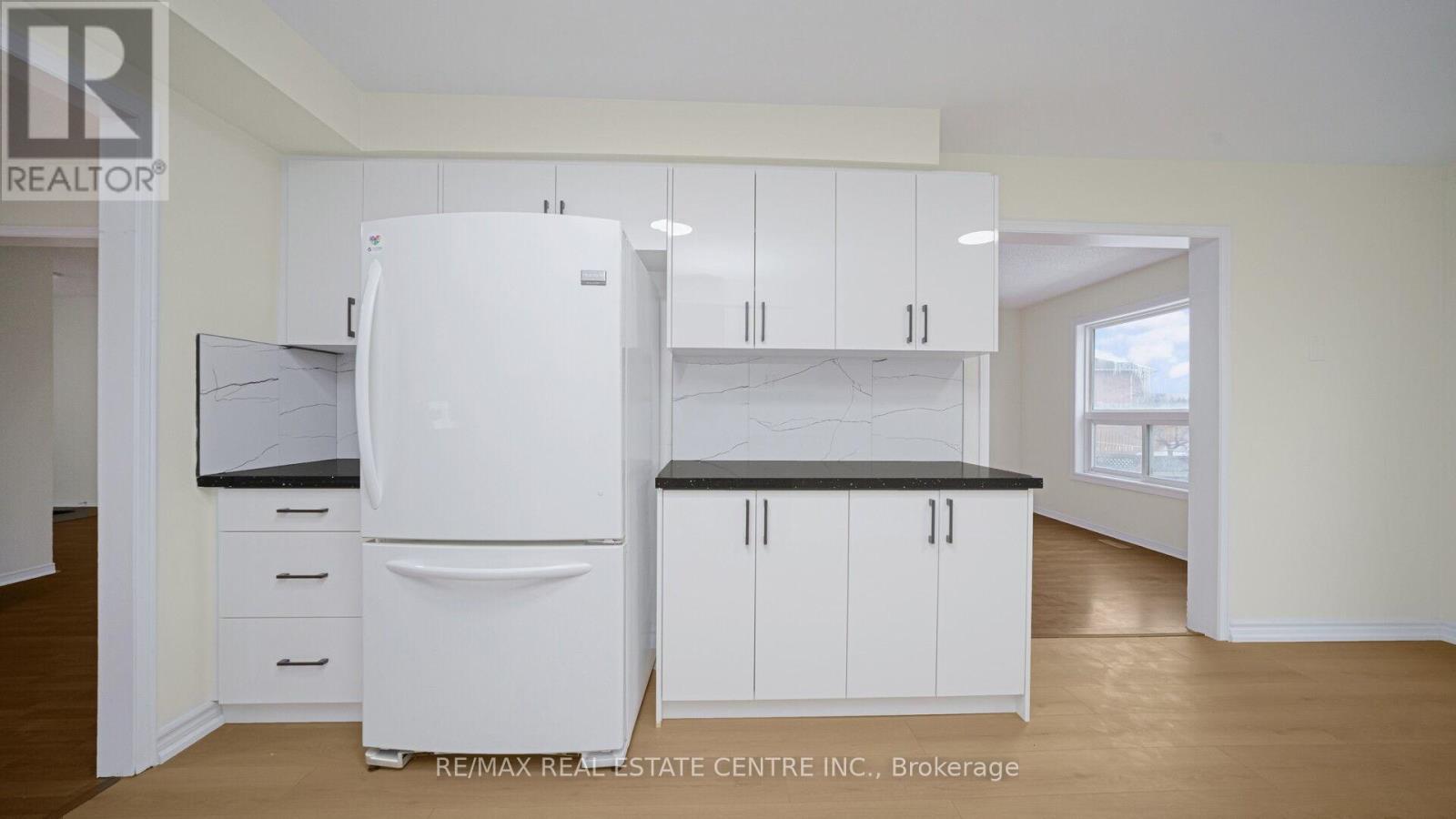 53 Thorntree Crescent, Brampton, Ontario  L6Y 3Y1 - Photo 13 - W12793360