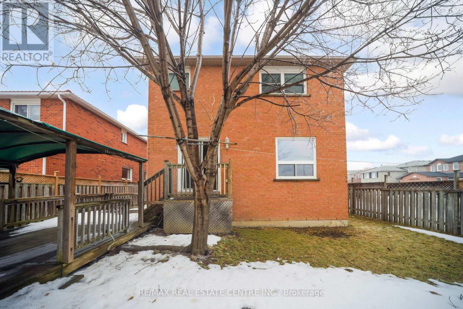 53 Thorntree Crescent, Brampton, Ontario  L6Y 3Y1 - Photo 39 - W12793360