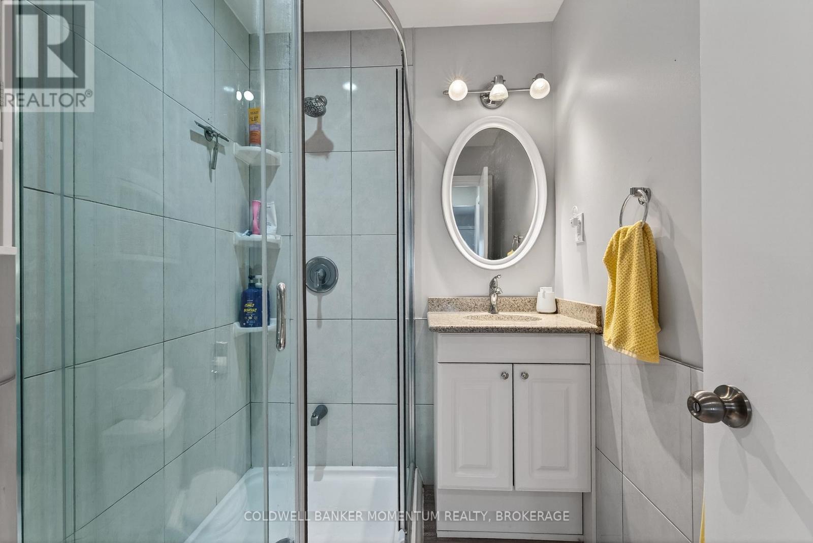 25 Coventry Street, St. Catharines, Ontario L2R 2X6 - Photo 16 - X12859178