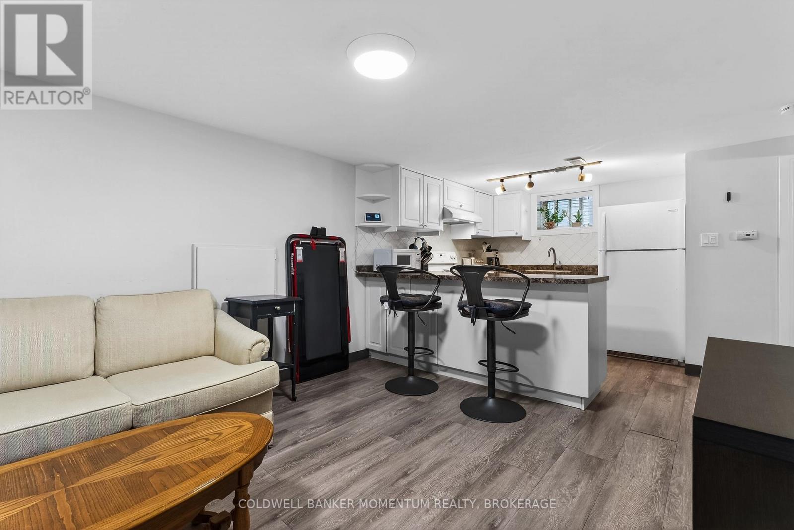 25 Coventry Street, St. Catharines, Ontario L2R 2X6 - Photo 39 - X12859178