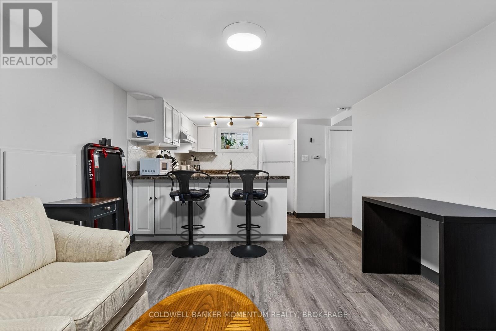 25 Coventry Street, St. Catharines, Ontario L2R 2X6 - Photo 40 - X12859178