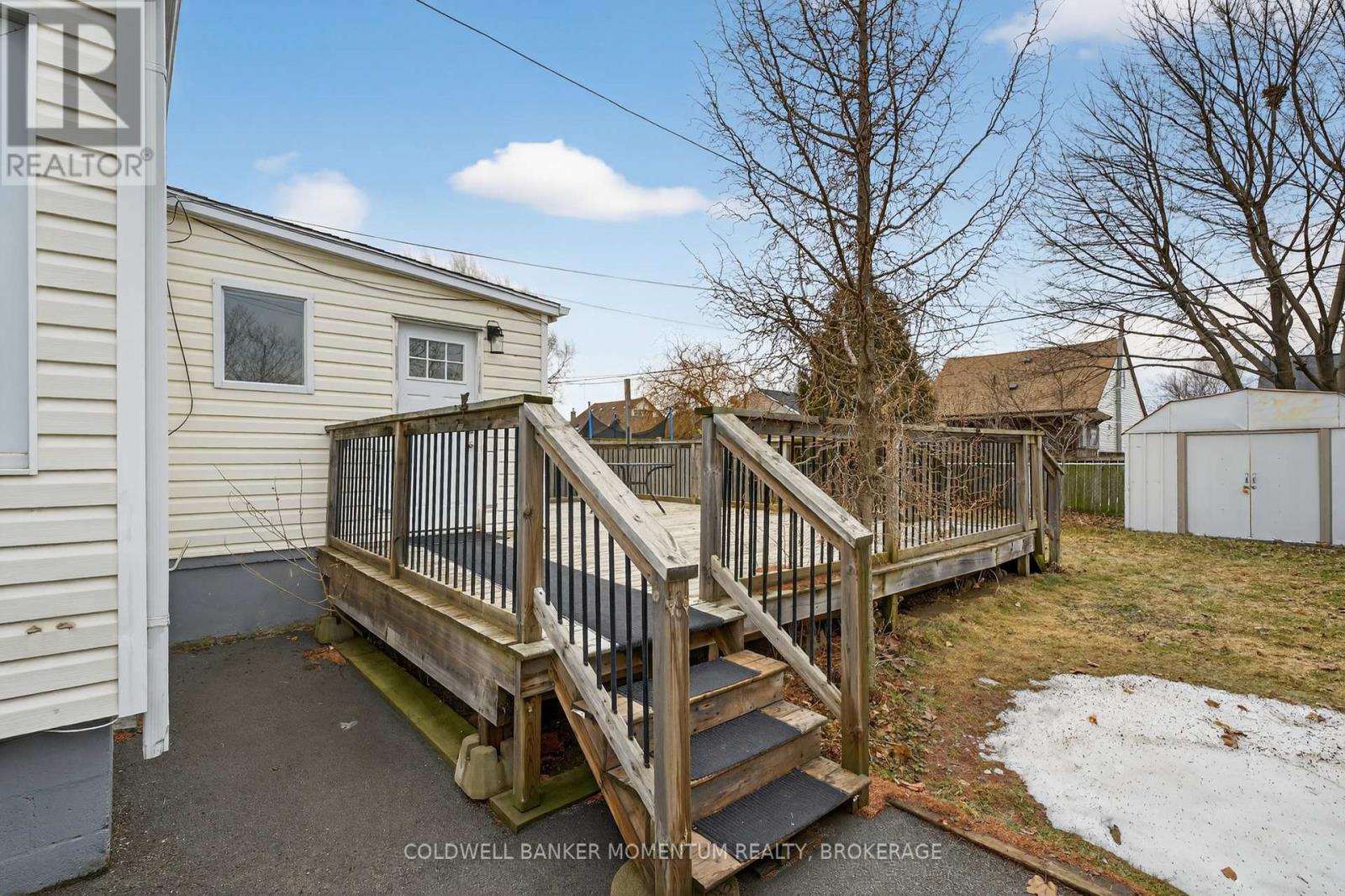 25 Coventry Street, St. Catharines, Ontario L2R 2X6 - Photo 45 - X12859178