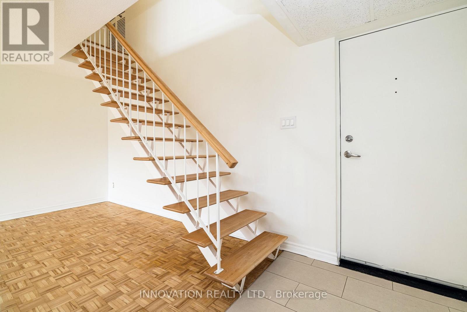 224 - 12 Corkstown Road, Ottawa, Ontario  K2H 5B3 - Photo 12 - X12858606