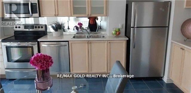 314 - 410 Queens Quay W, Toronto, Ontario  M5V 3T1 - Photo 5 - C12859164