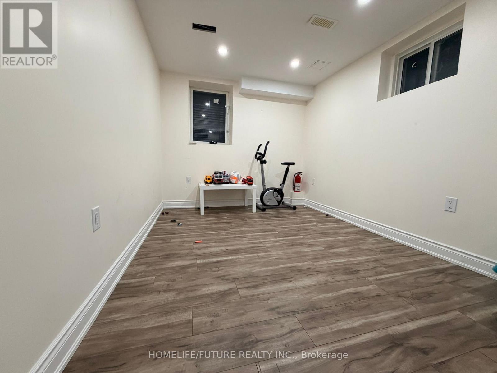 Bsmt - 7 Oxendon Road, Brampton, Ontario  L7A 4M4 - Photo 21 - W12859152