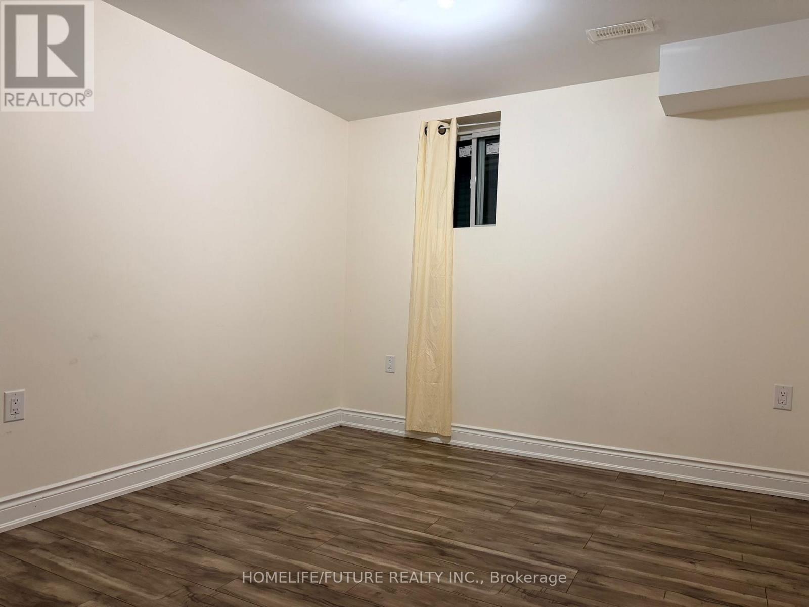 Bsmt - 7 Oxendon Road, Brampton, Ontario  L7A 4M4 - Photo 8 - W12859152