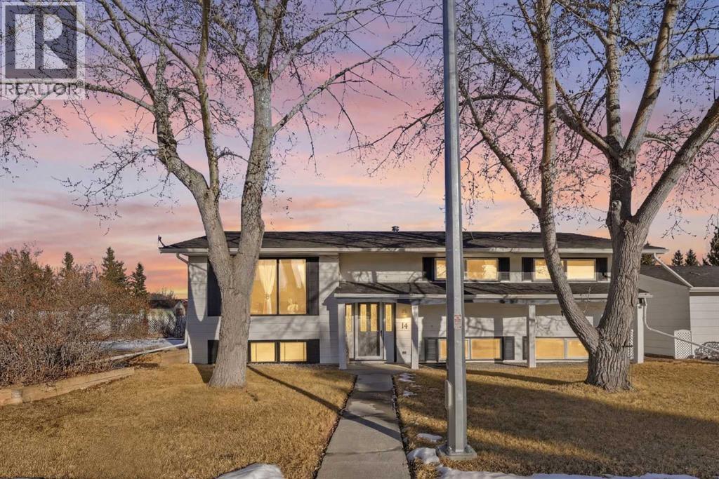 14 Rasmussen Place, Standard, Alberta