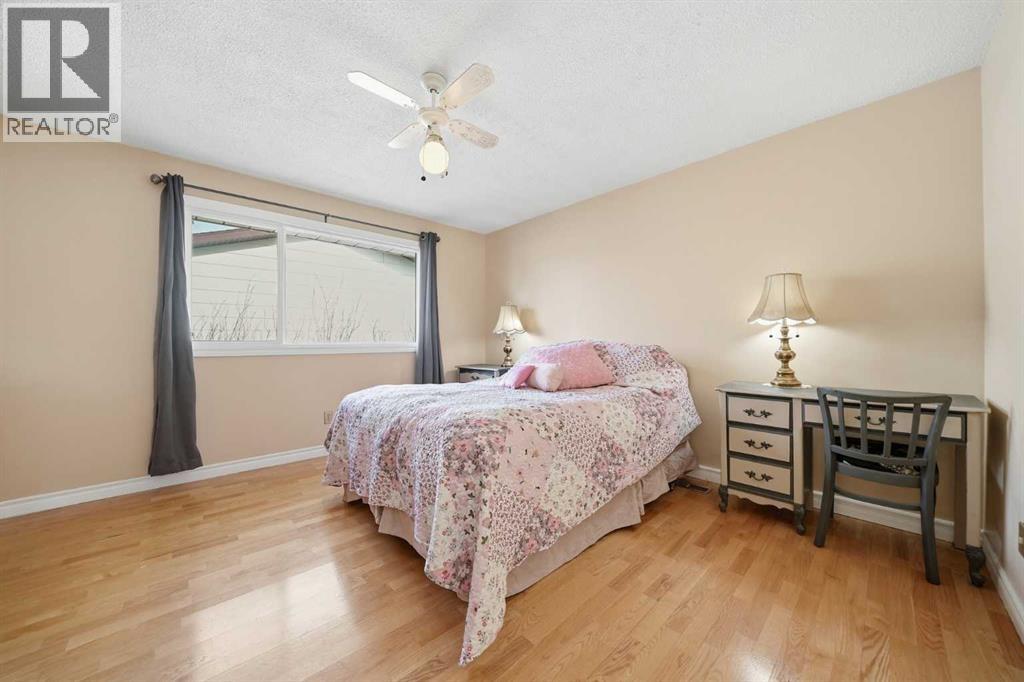 14 Rasmussen Place, Standard, Alberta  T0J 3G0 - Photo 11 - A2291646