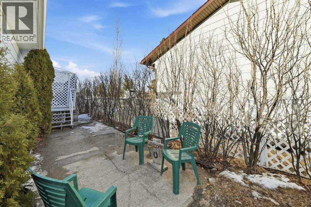 14 Rasmussen Place, Standard, Alberta  T0J 3G0 - Photo 32 - A2291646