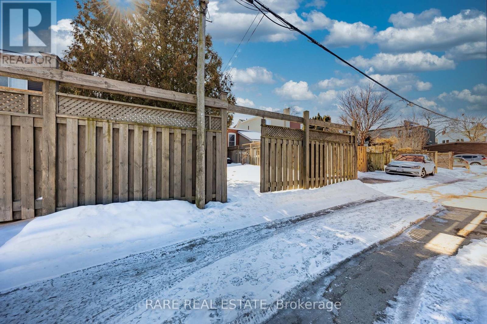 180 Swanwick Avenue, Toronto (East End-Danforth), Ontario  M4E 2A6 - Photo 18 - E12842658