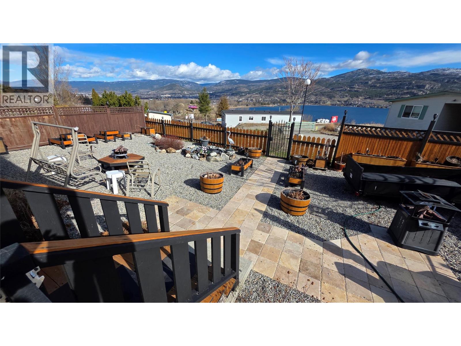 201 Highway 97 Unit# 44, Penticton, British Columbia  V2A 0E4 - Photo 2 - 10377255