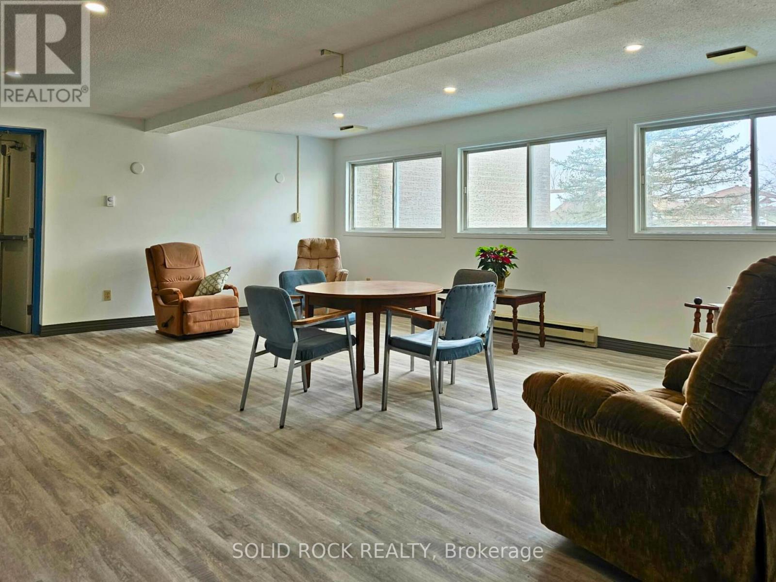 213 - 820 Laurier Boulevard, Brockville, Ontario  K6V 6Z2 - Photo 12 - X12859186