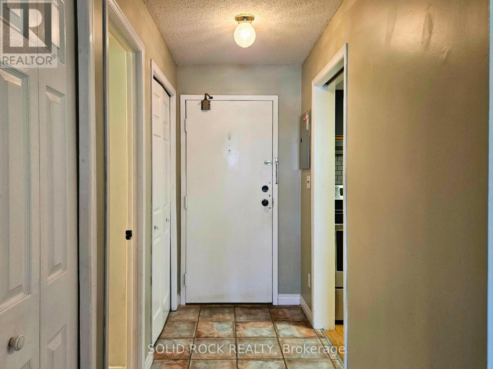 213 - 820 Laurier Boulevard, Brockville, Ontario  K6V 6Z2 - Photo 17 - X12859186