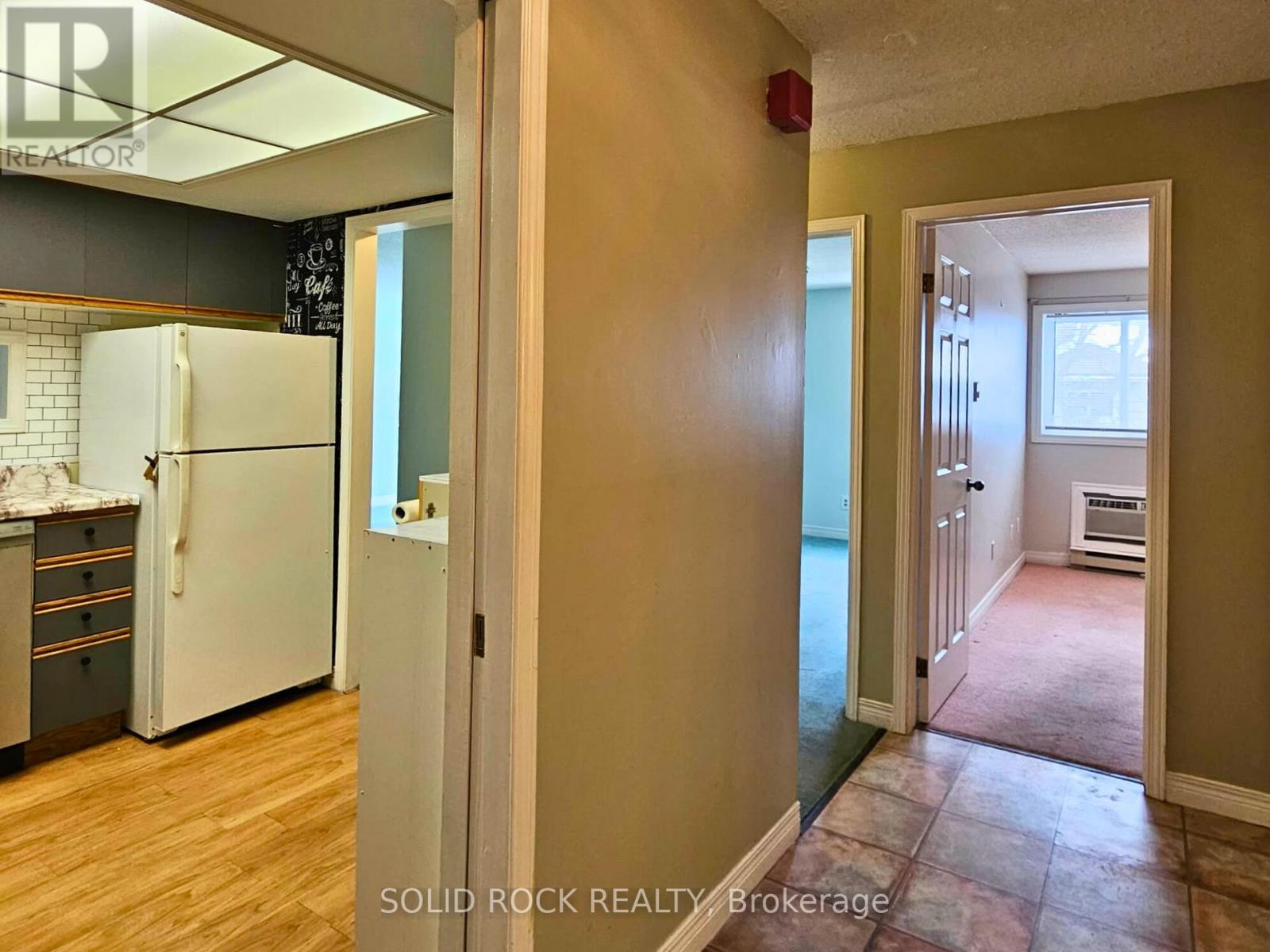 213 - 820 Laurier Boulevard, Brockville, Ontario  K6V 6Z2 - Photo 18 - X12859186