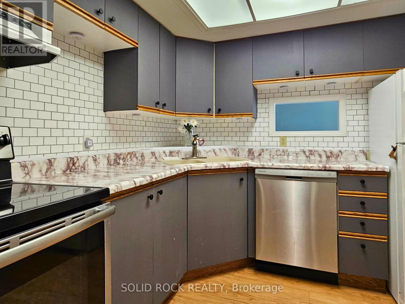 213 - 820 Laurier Boulevard, Brockville, Ontario  K6V 6Z2 - Photo 20 - X12859186