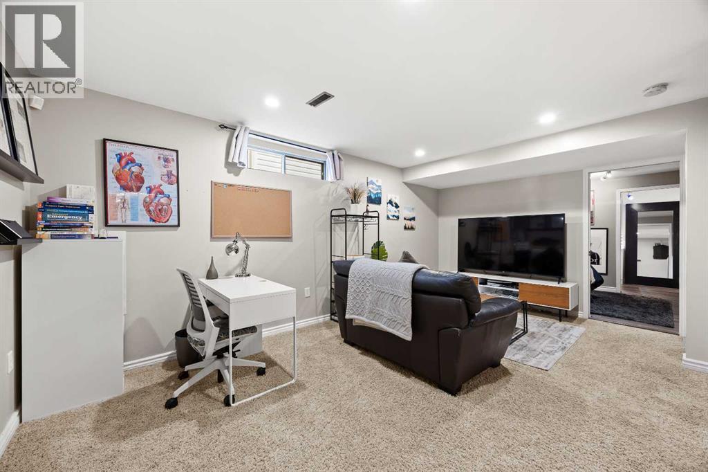 98 Sunvista Close Se, Calgary, Alberta  T2X 2S2 - Photo 31 - A2290374