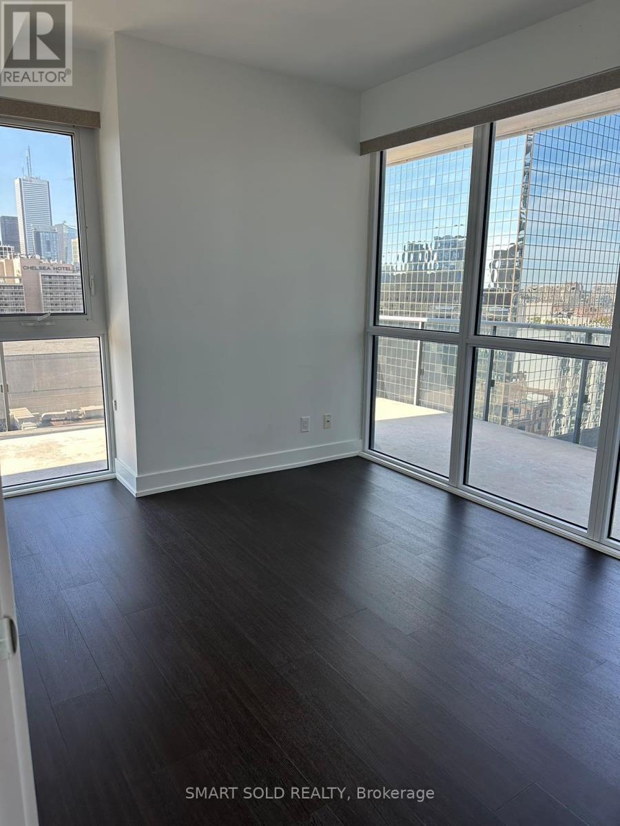 2211 - 7 Grenville Street, Toronto, Ontario  M4Y 1A1 - Photo 9 - C12859208