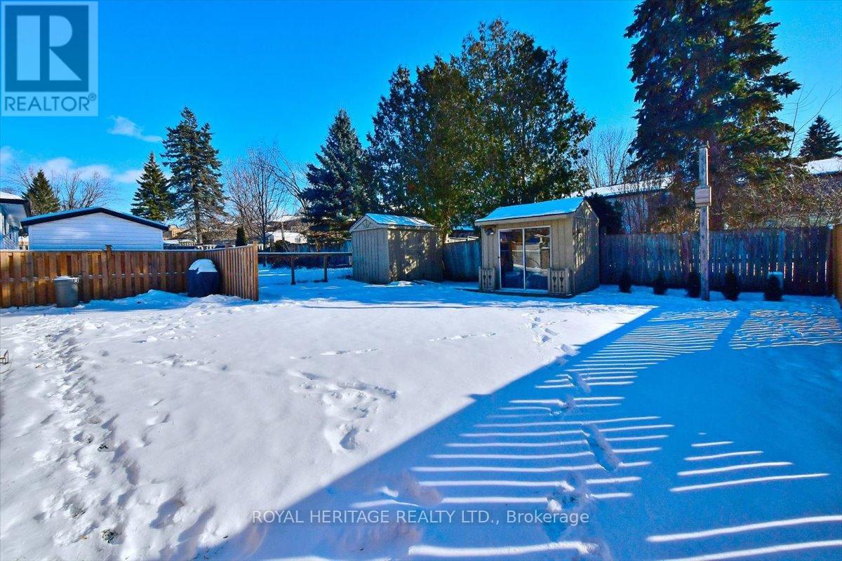 273 Maxwell Avenue W, Peterborough, Ontario K9J 1B4 - Photo 34 - X12603614