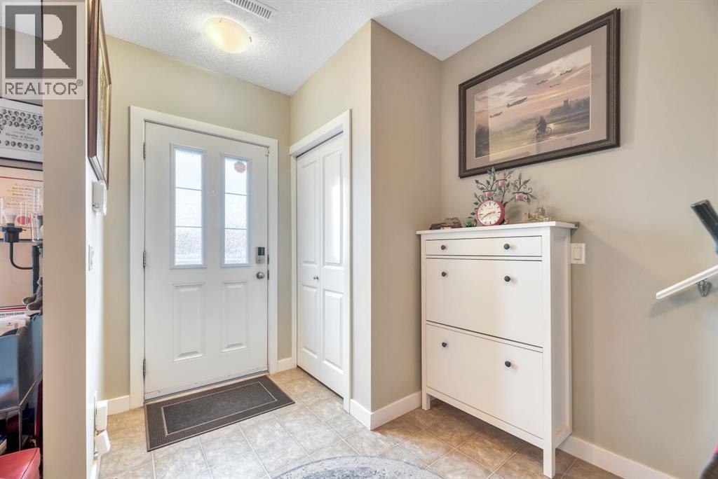 25, 300 Marina Drive, Chestermere, Alberta  T1X 0P6 - Photo 4 - A2285470