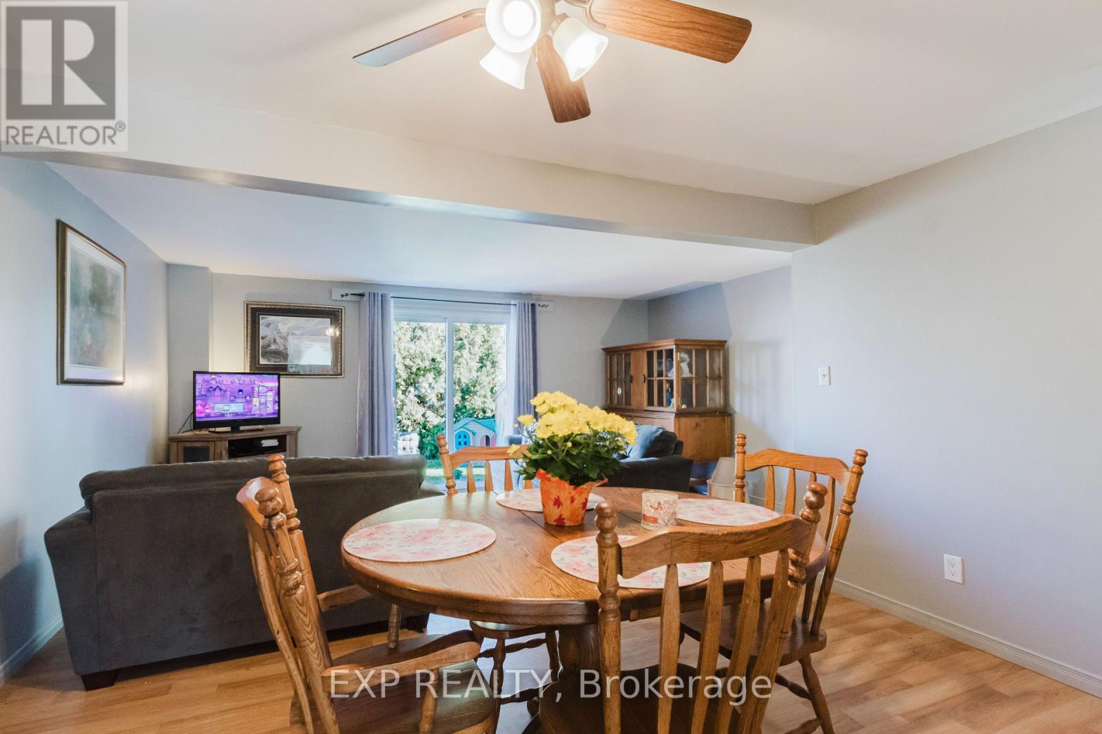 36 Nautical Road, Brantford, Ontario  N3P 1G6 - Photo 5 - X12859190