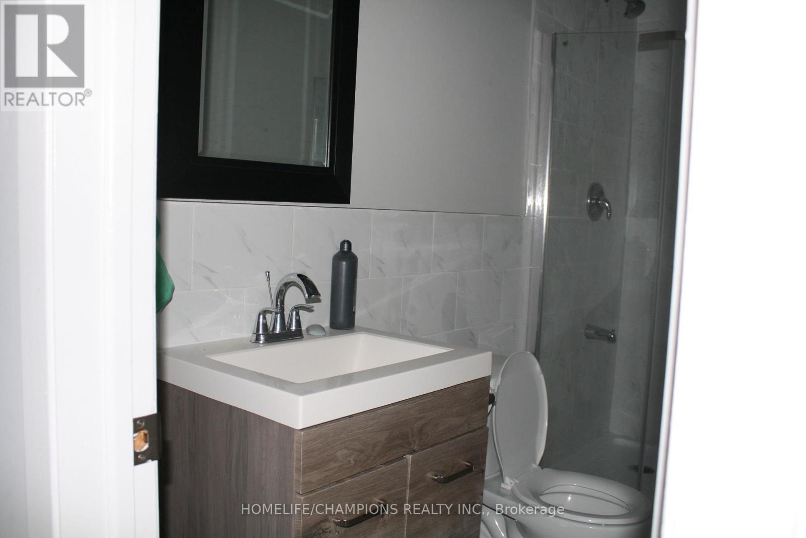 11 Old Portage Road, Prince Edward County, Ontario  K0K 1L0 - Photo 15 - X12859212