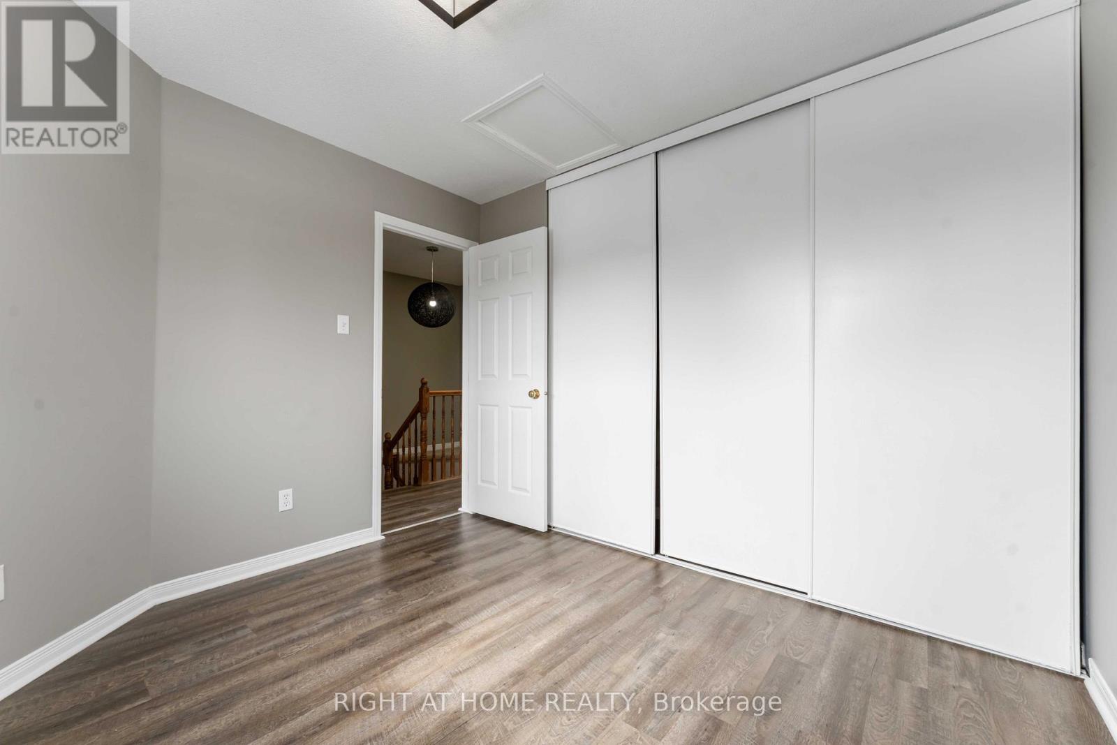 123 Kinross Private, Ottawa, Ontario  K2K 3P9 - Photo 26 - X12859242