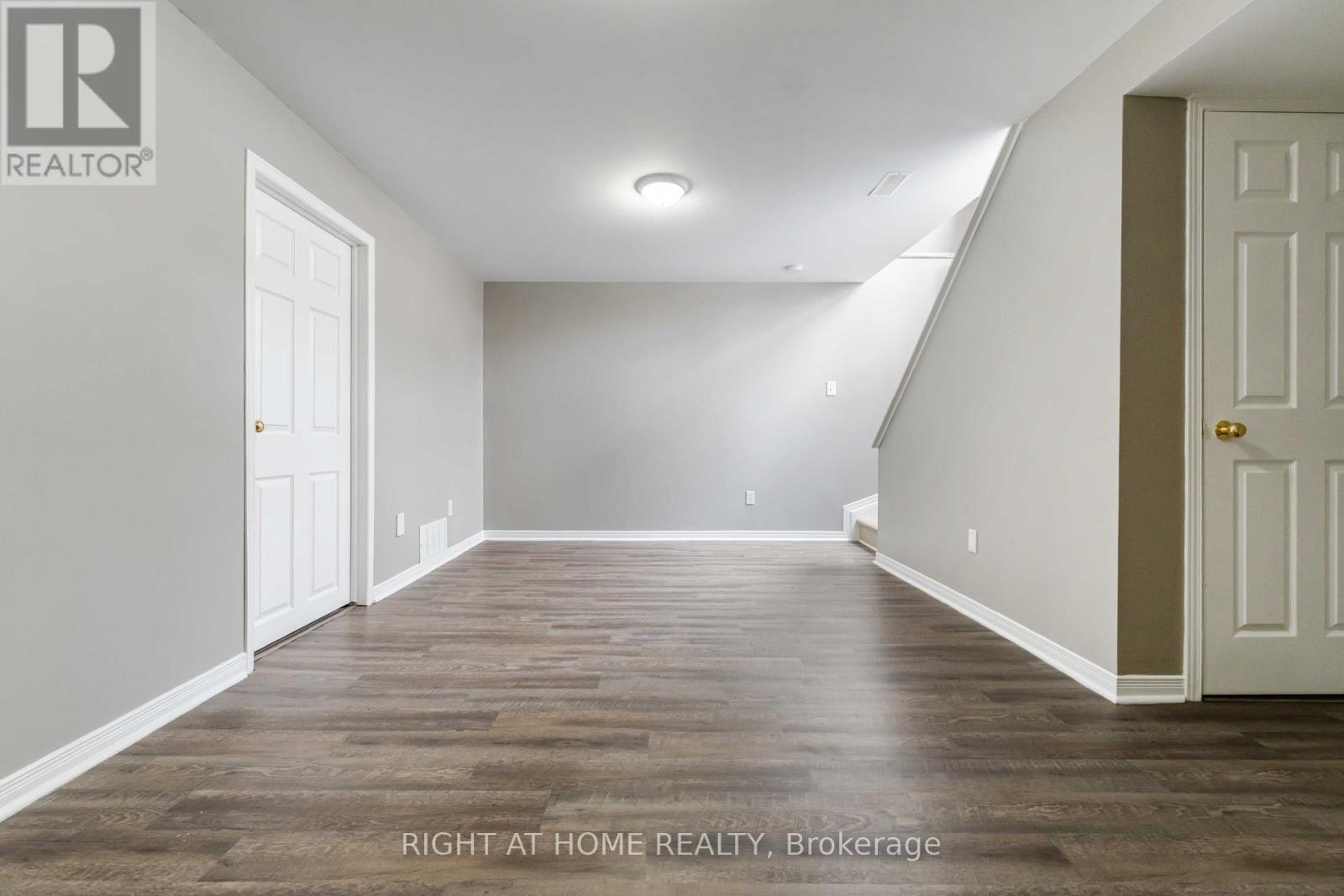 123 Kinross Private, Ottawa, Ontario  K2K 3P9 - Photo 31 - X12859242