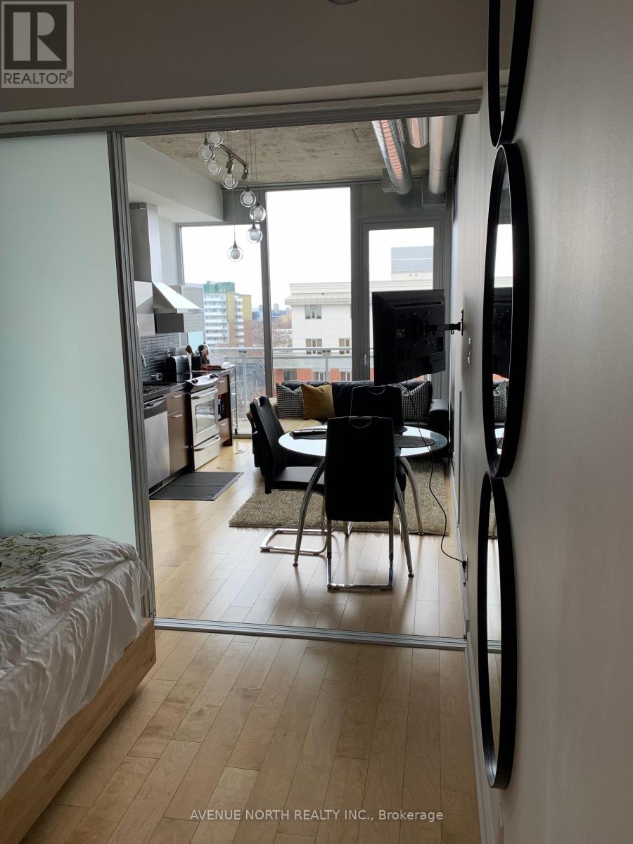 938 - 340 Mcleod Street, Ottawa, Ontario  K2P 1A9 - Photo 9 - X12859250