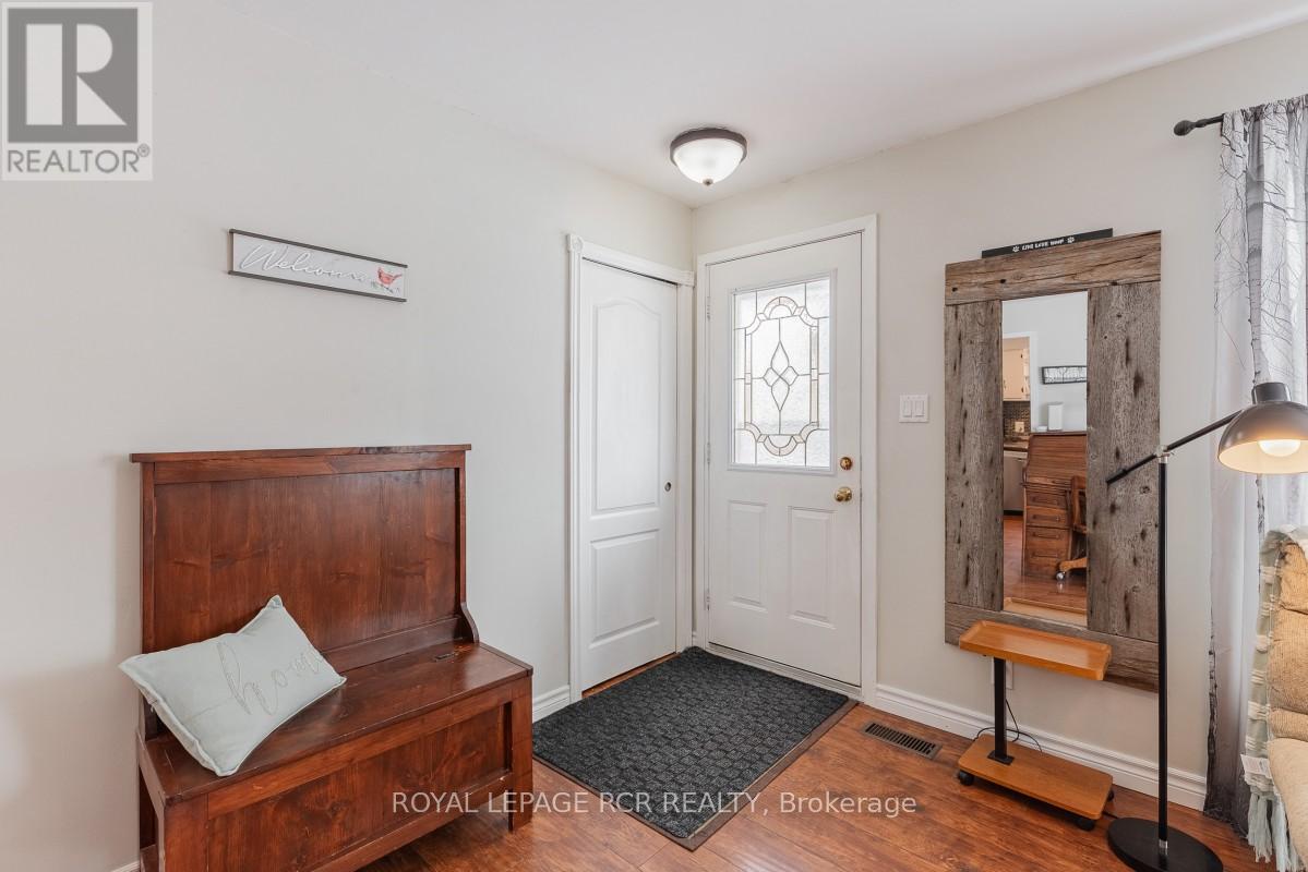 2872 Sunset Drive, Ramara, Ontario  L0K 1B0 - Photo 4 - S12858534