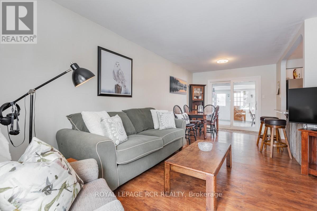 2872 Sunset Drive, Ramara, Ontario  L0K 1B0 - Photo 7 - S12858534