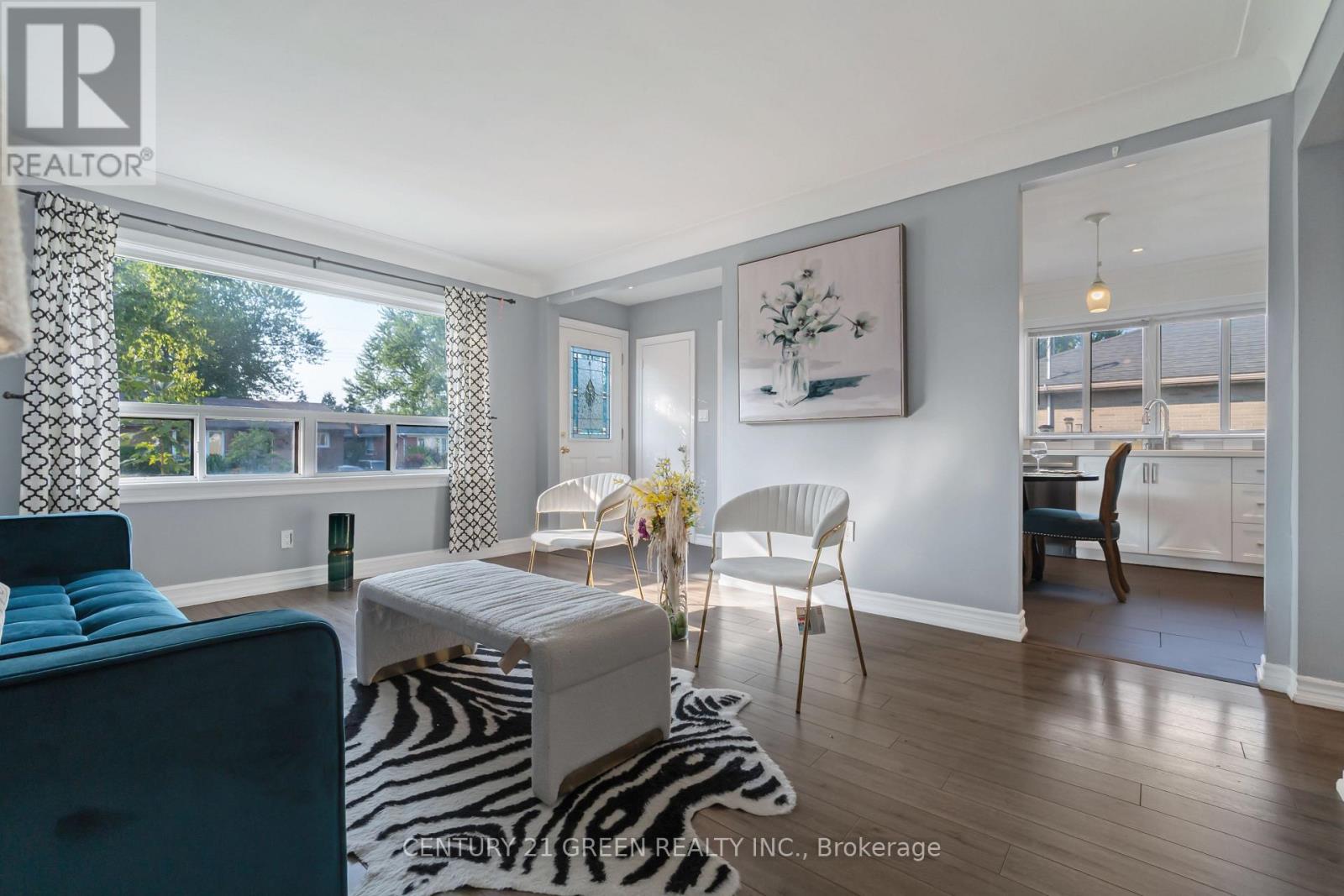 1303 Bunnell Drive, Burlington (Mountainside), Ontario  L7P 2E2 - Photo 21 - W12785134