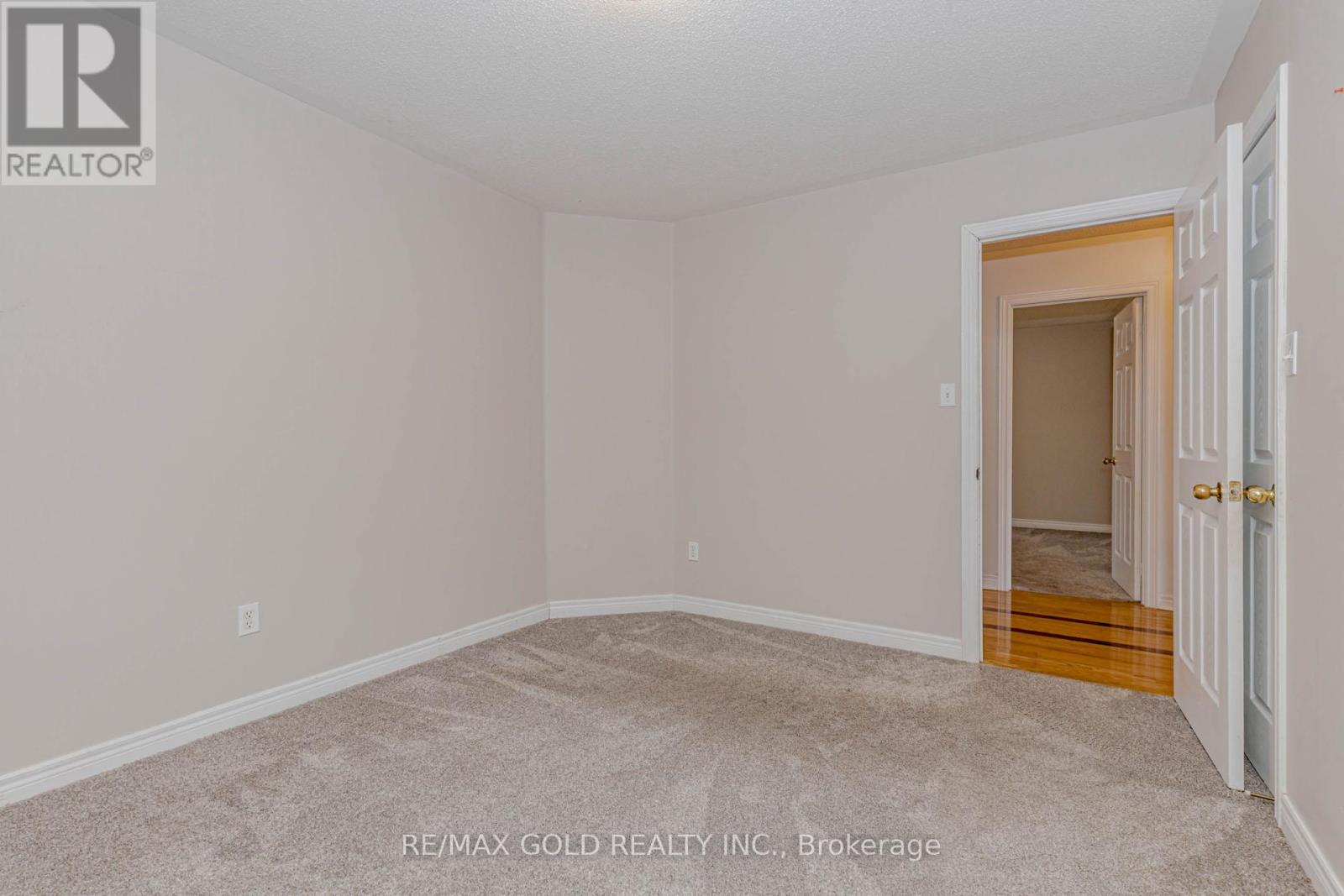 64 Mossgrove Crescent, Brampton, Ontario  L7A 3E6 - Photo 28 - W12856634