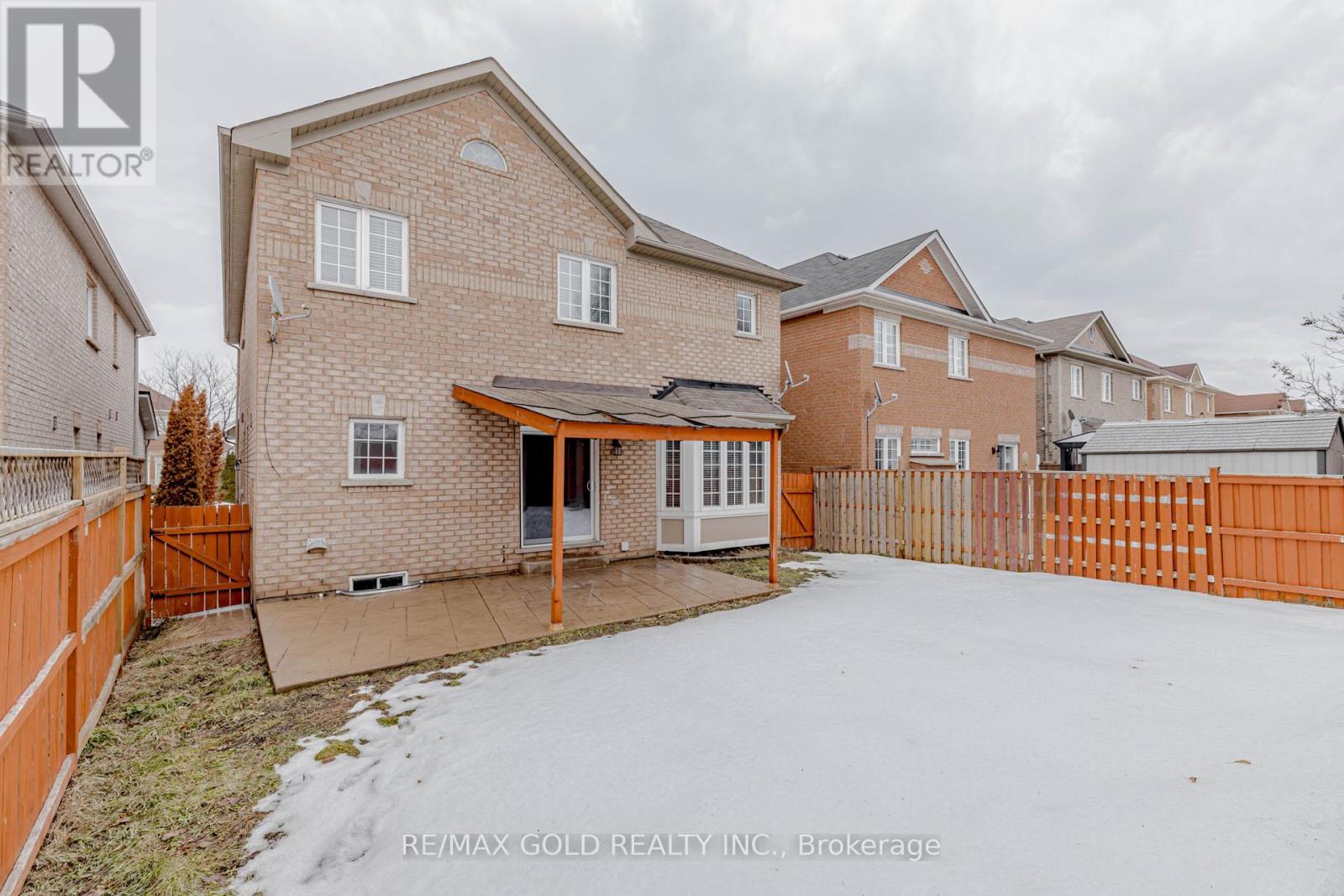 64 Mossgrove Crescent, Brampton, Ontario  L7A 3E6 - Photo 48 - W12856634