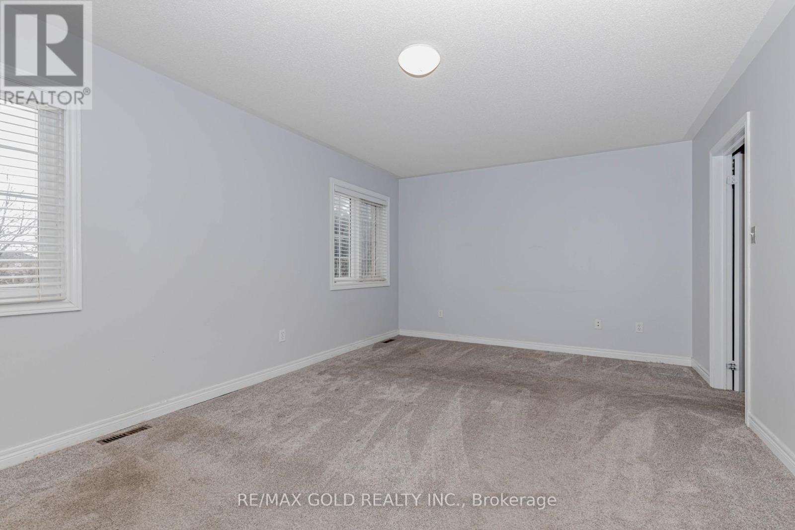 64 Mossgrove Crescent, Brampton, Ontario  L7A 3E6 - Photo 21 - W12856634