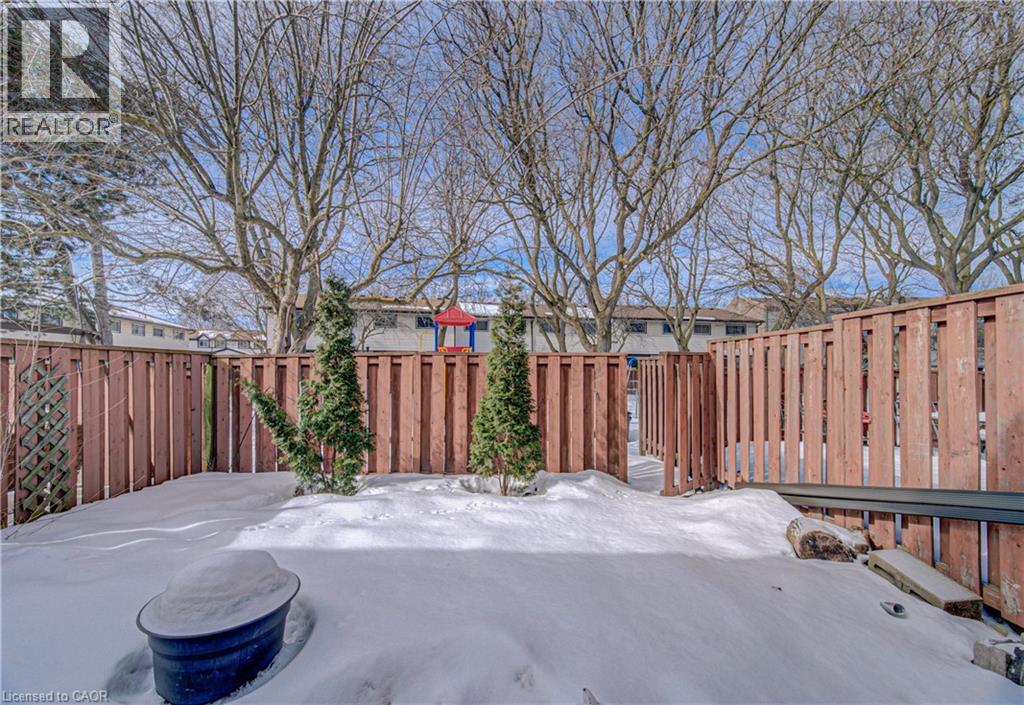 46 Cedarwoods Crescent Unit# 6, Kitchener, Ontario  N2C 2L7 - Photo 20 - 40810275