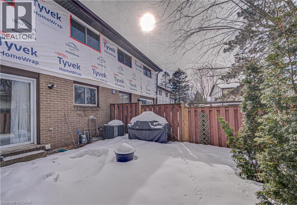 46 Cedarwoods Crescent Unit# 6, Kitchener, Ontario  N2C 2L7 - Photo 21 - 40810275