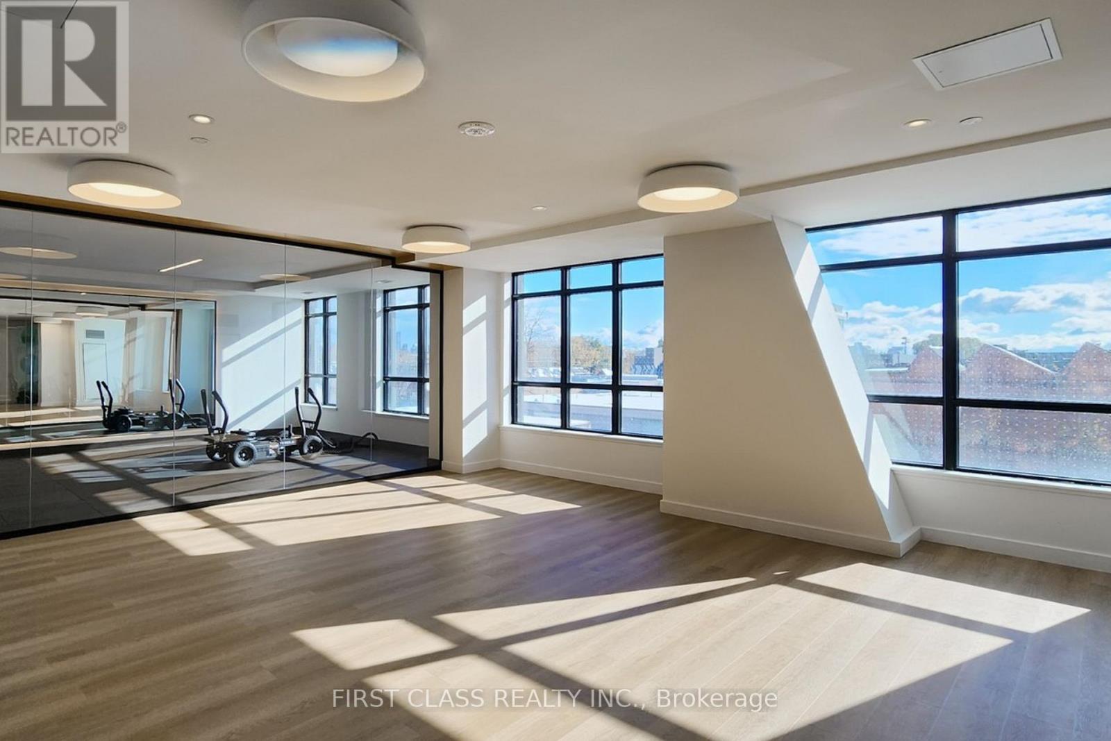 1604 - 181 Sterling Road, Toronto, Ontario  M6R 2B2 - Photo 34 - C12859240