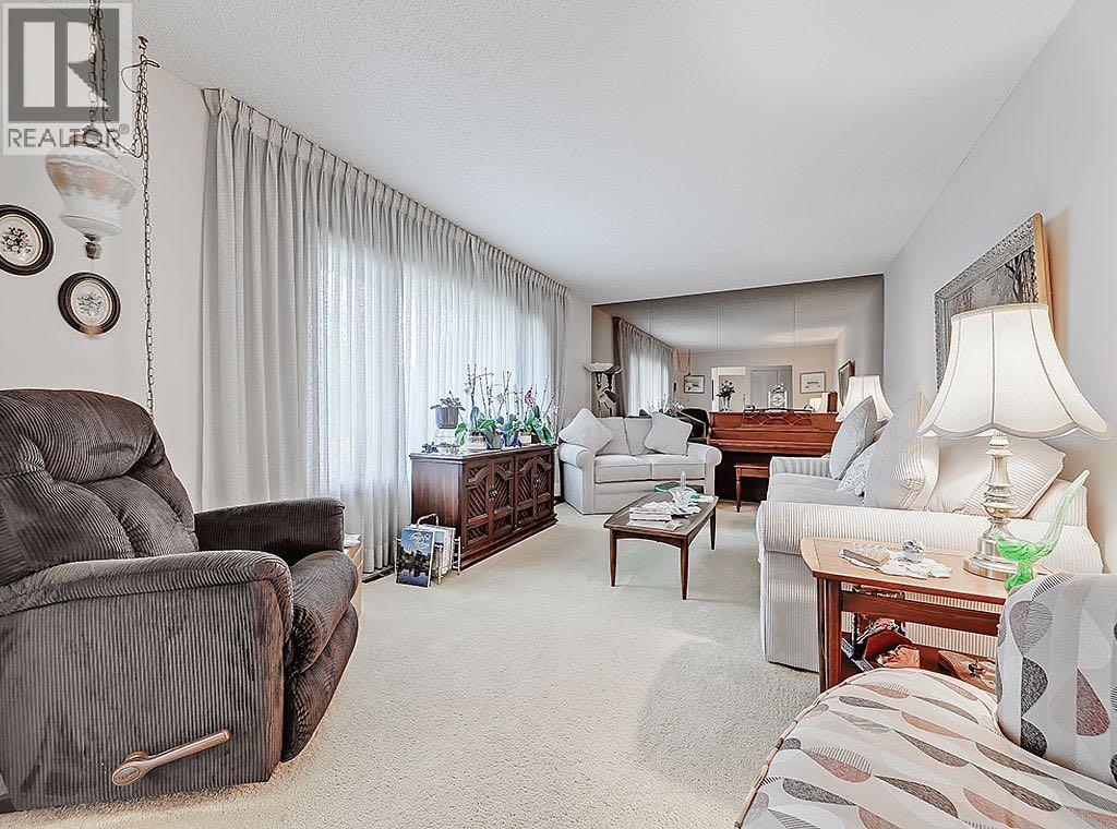 9432 Almond Crescent Se, Calgary, Alberta  T2J 1B6 - Photo 15 - A2291560