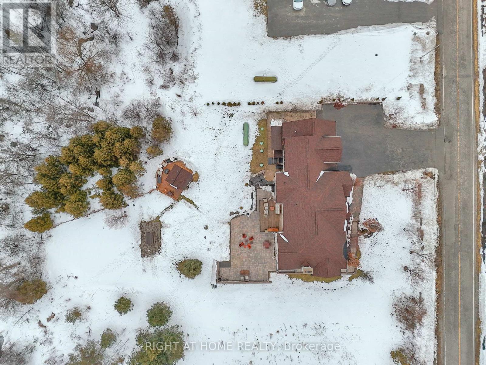 3850 Kinsale Road, Pickering, Ontario  L1Y 1E2 - Photo 5 - E12859238