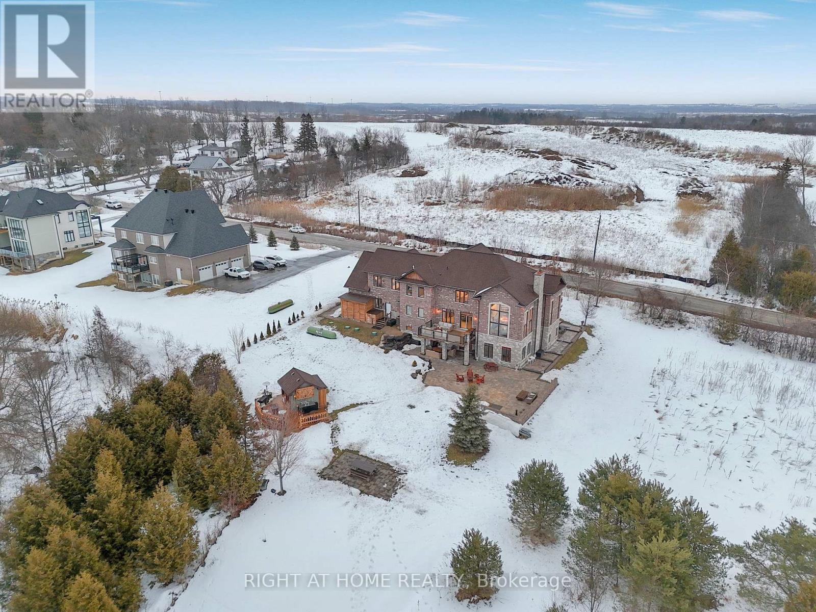 3850 Kinsale Road, Pickering, Ontario  L1Y 1E2 - Photo 6 - E12859238