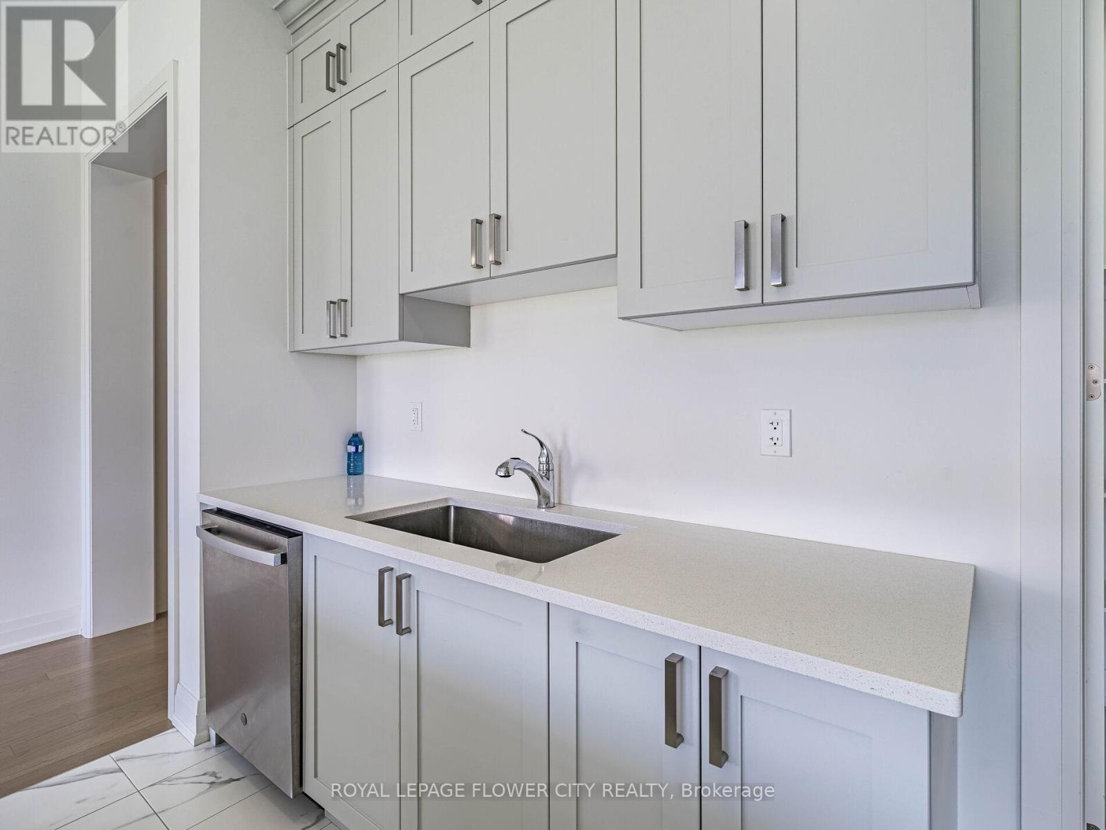 26 Hummingbird Grove, Adjala-Tosorontio (Colgan), Ontario  L0G 1W0 - Photo 16 - N12859218