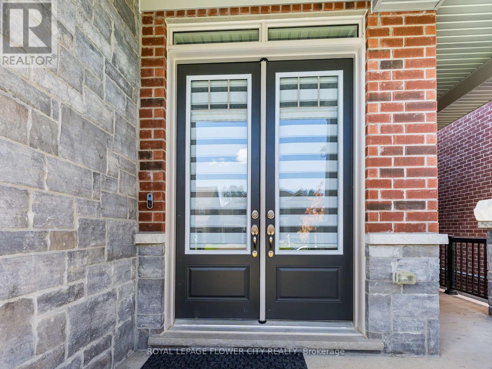 26 Hummingbird Grove, Adjala-Tosorontio (Colgan), Ontario  L0G 1W0 - Photo 4 - N12859218