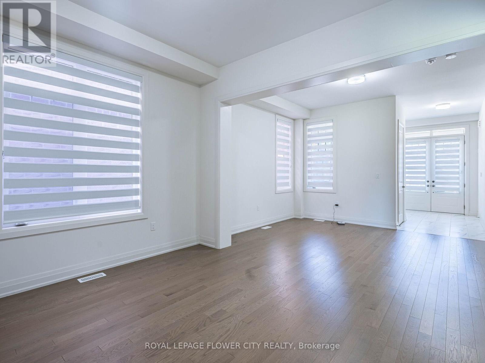 26 Hummingbird Grove, Adjala-Tosorontio (Colgan), Ontario  L0G 1W0 - Photo 9 - N12859218