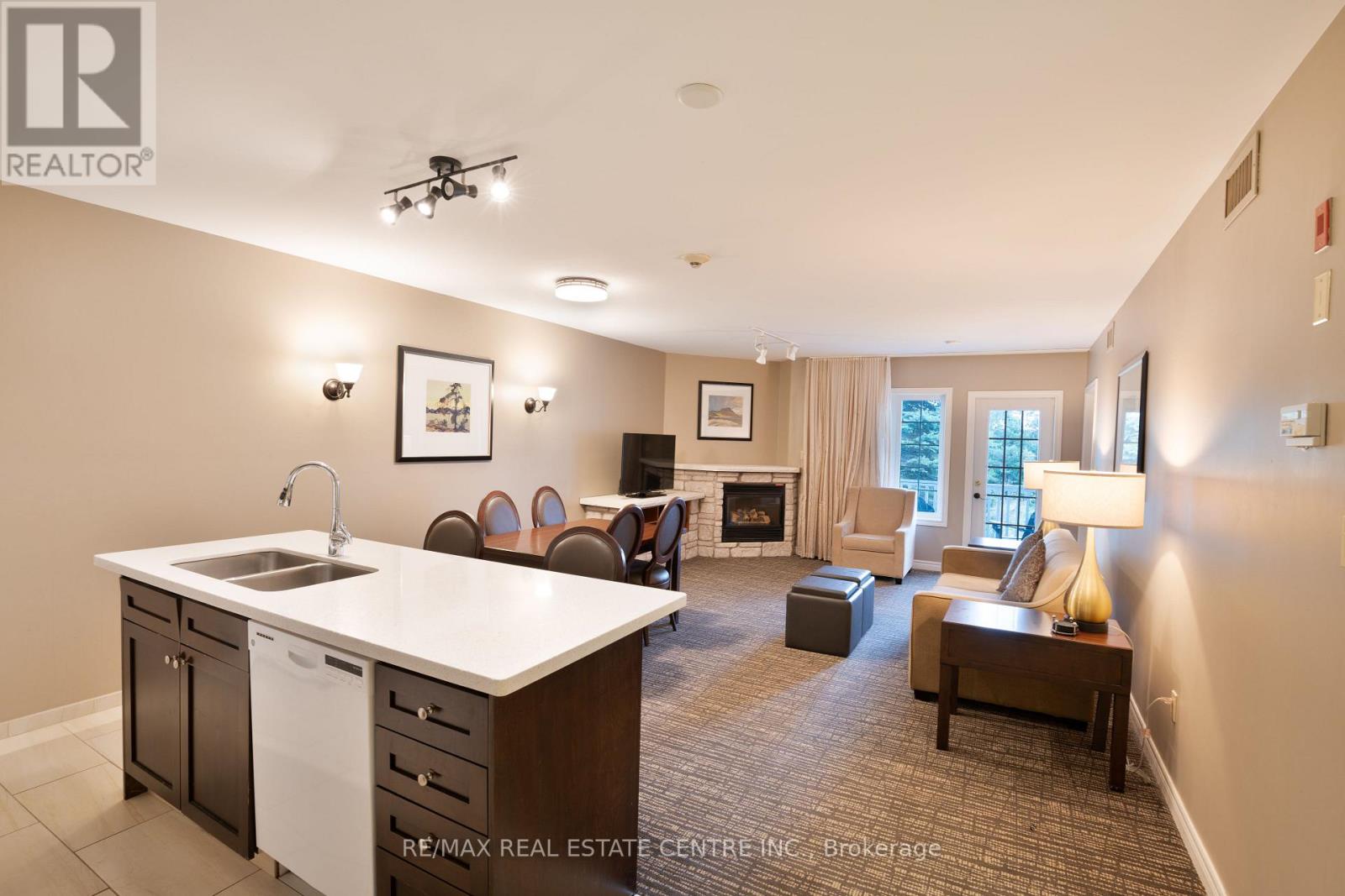 2226 - 90 Highland Drive, Oro-Medonte (Horseshoe Valley), Ontario  L0L 2L0 - Photo 4 - S12859230