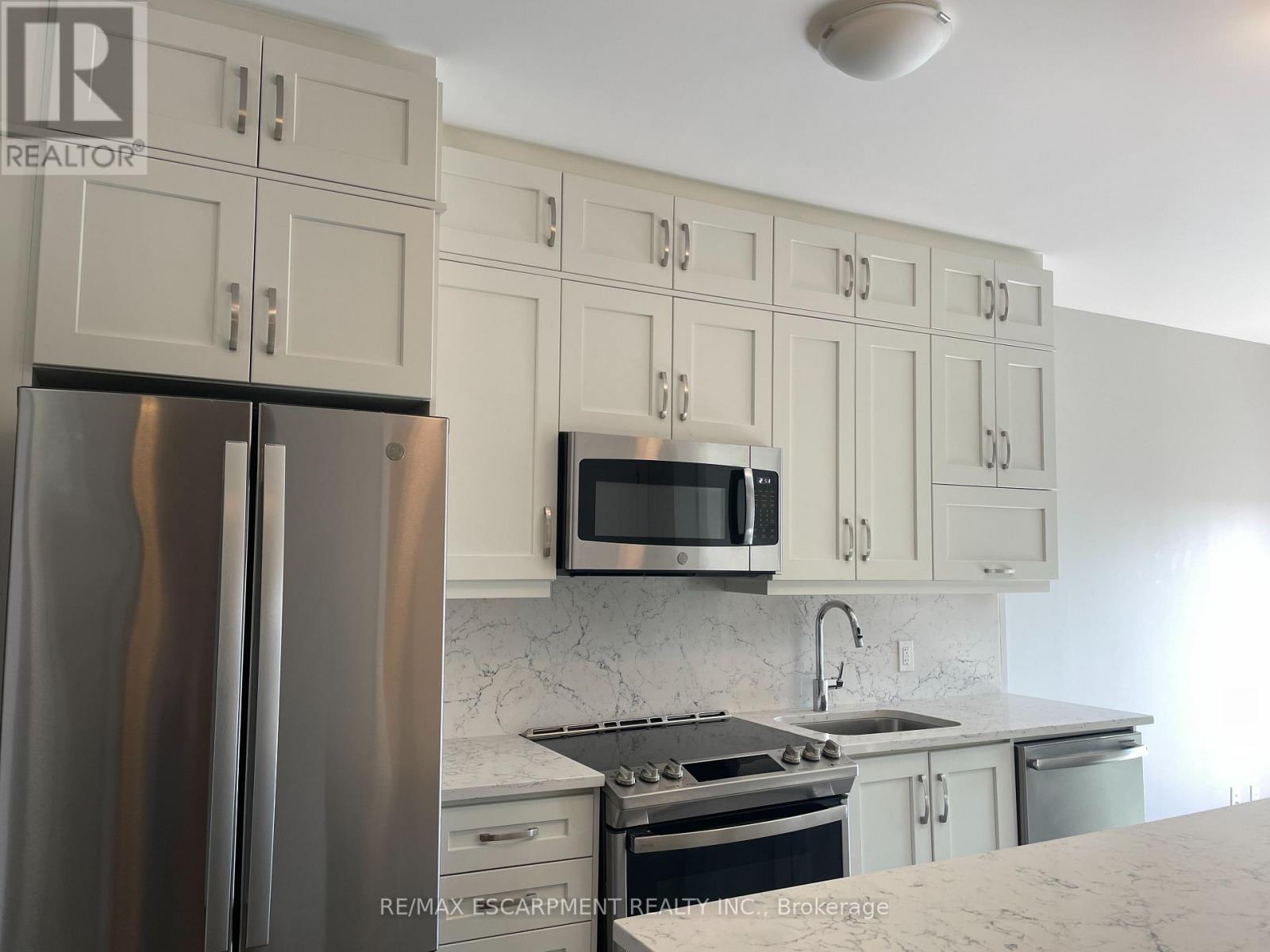 502 - 102 Grovewood Common, Oakville, Ontario  L6H 0X2 - Photo 10 - W12859236