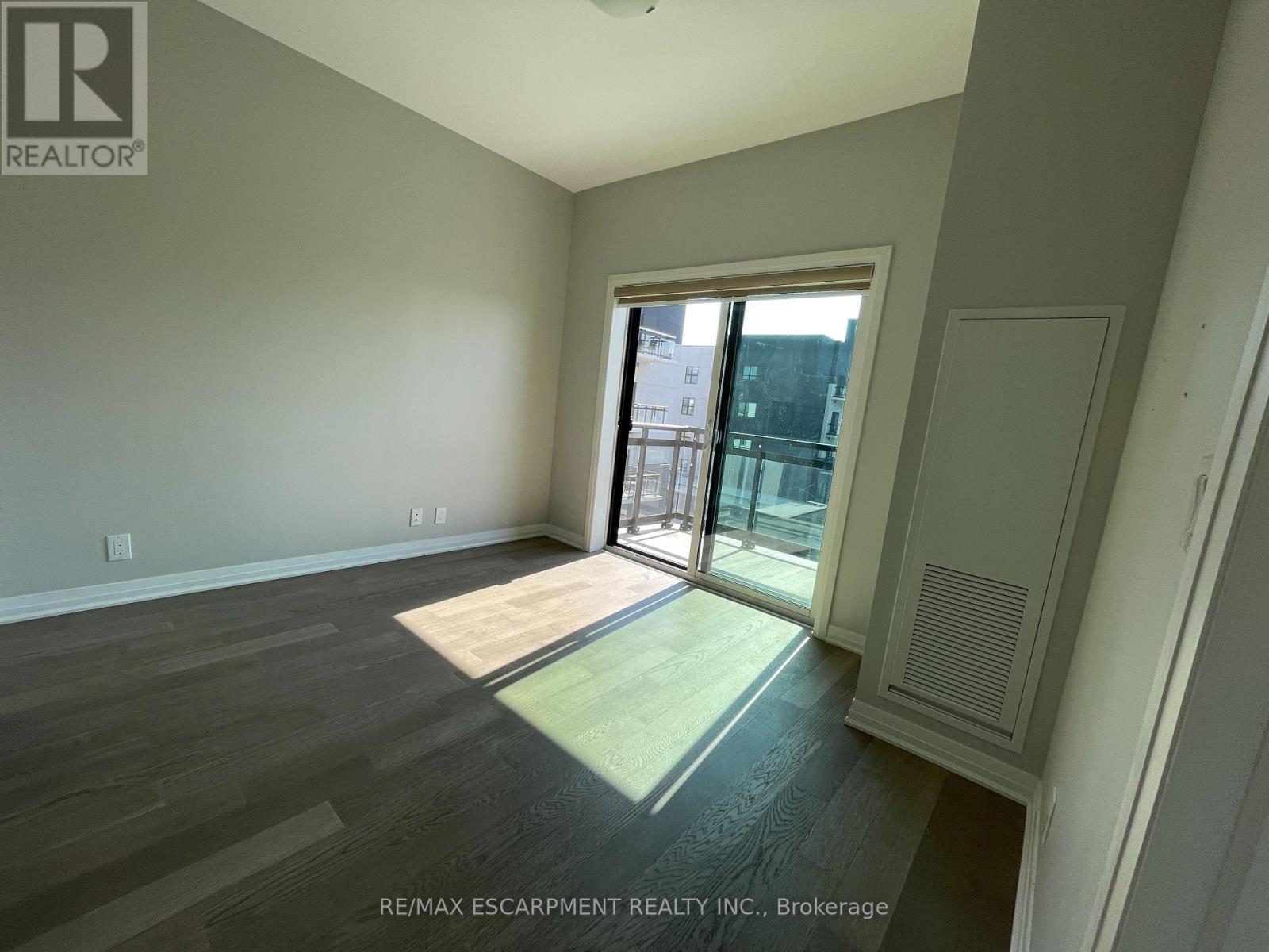 502 - 102 Grovewood Common, Oakville, Ontario  L6H 0X2 - Photo 18 - W12859236