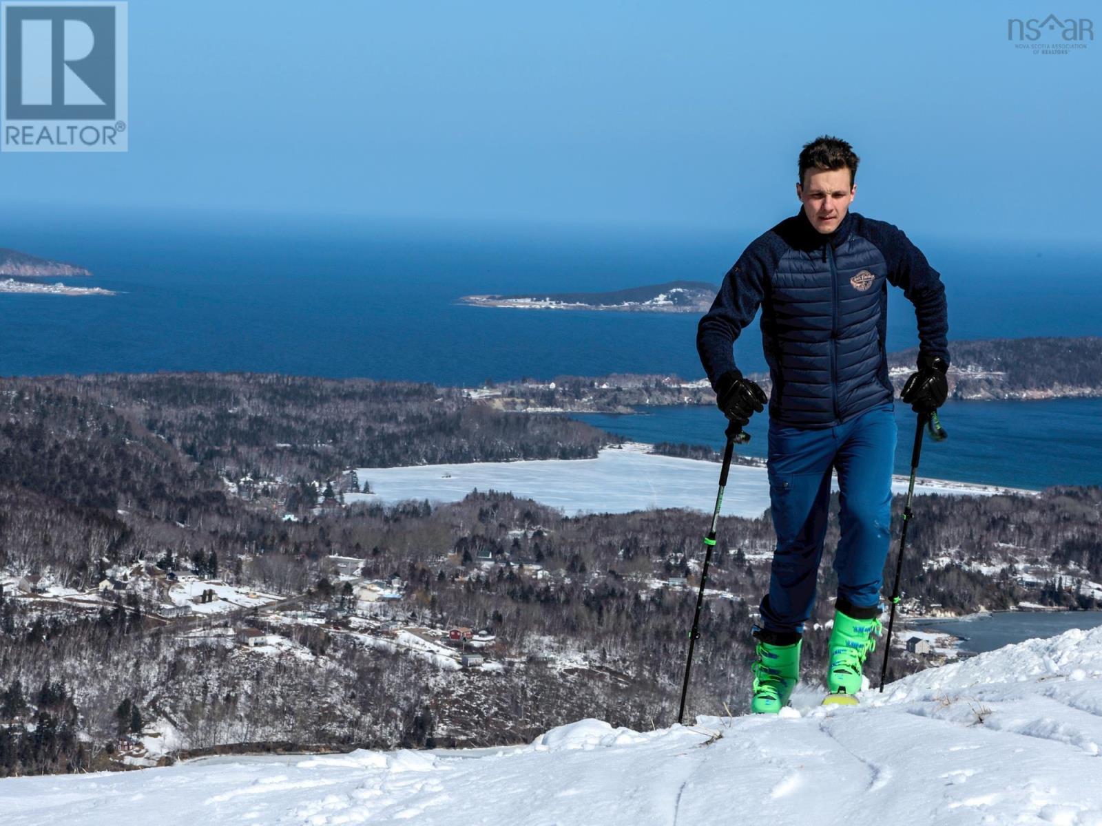 9 Osprey Lane, Ingonish, Nova Scotia  B0C 3B3 - Photo 37 - 202601939