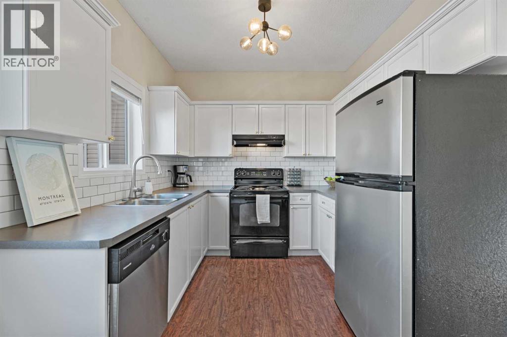 155 Cimarron Grove Crescent, Okotoks, Alberta  T1S 2E2 - Photo 15 - A2288872